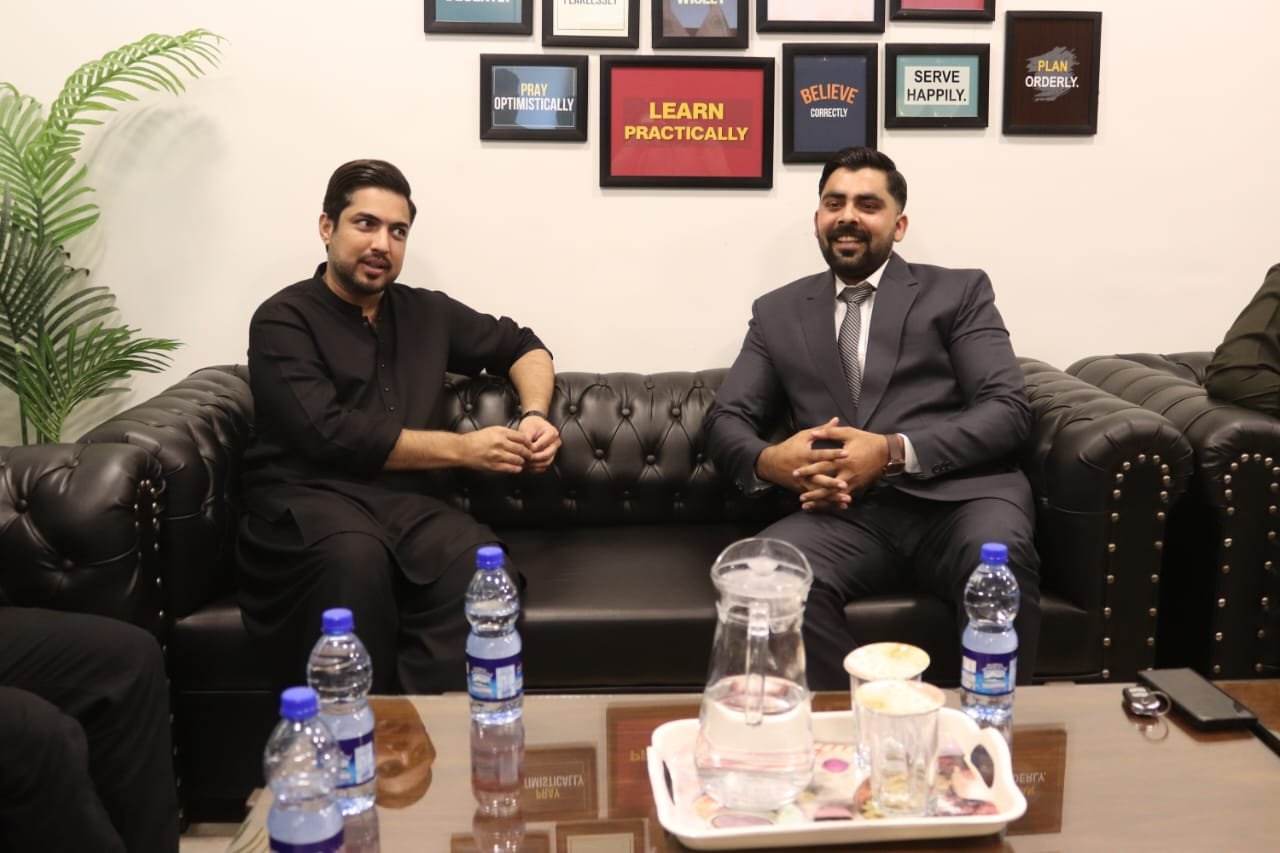 Iqrar Ul Hassan Visit United College of Technology